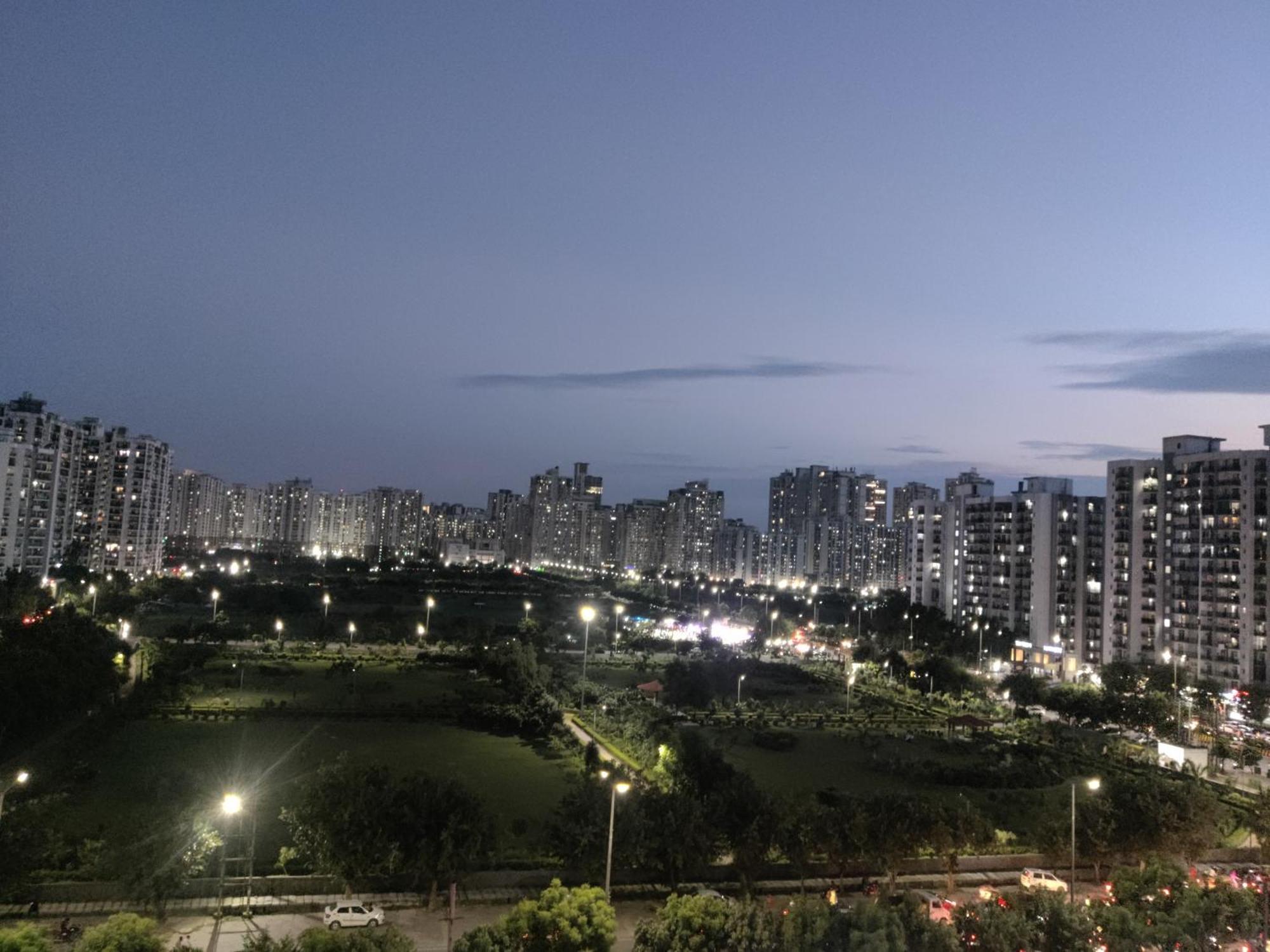 The Forest Stays-Luxury Studio Apartment In Noida Exteriér fotografie